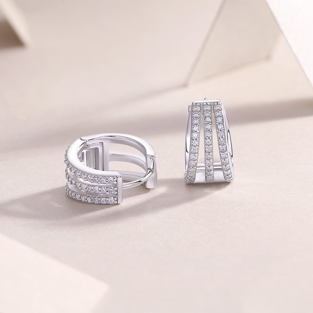 The Beautiful Scenery Of March - Earrings Set With Top-quality Moissanite S925 Silver And Platinum-plated Stud Earrings, A Fashionable And Trendy Accessory, Can Be Tested With A Diamond Pen