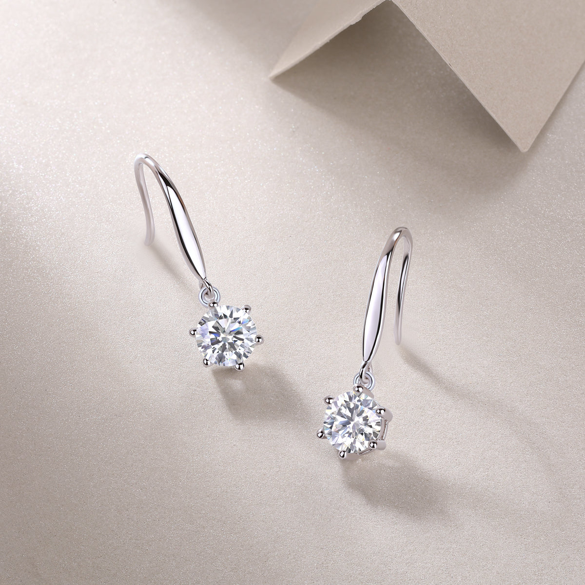 Jumping Wind - Earrings Set With 1-carat Top-quality Moissanite S925 Silver And Platinum-plated Stud Earrings, A Fashionable And Trendy Accessory That Can Be Tested With A Diamond Pen