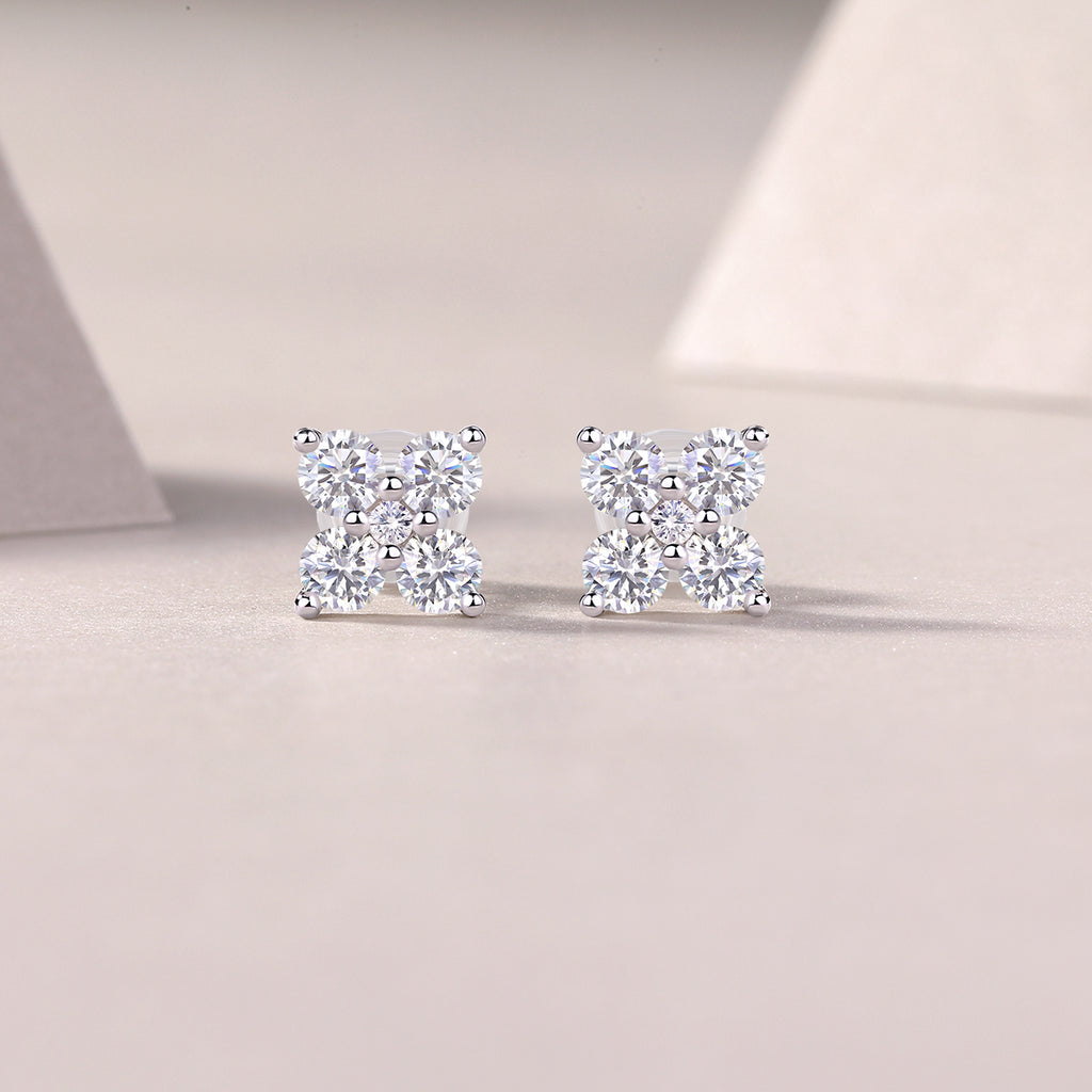 Sweetheart French - Earrings Set With Top-quality Moissanite S925, Silver And Platinum-plated Stud Earrings, A Fashionable And Trendy Accessory That Can Be Tested With A Diamond Pen