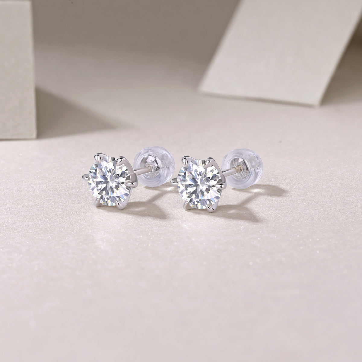 Diamond Protection - Set With 1-carat Top-quality Moissanite S925, Silver And Platinum-plated Stud Earrings, A Fashionable And Trendy Accessory That Can Be Tested With A Diamond Pen