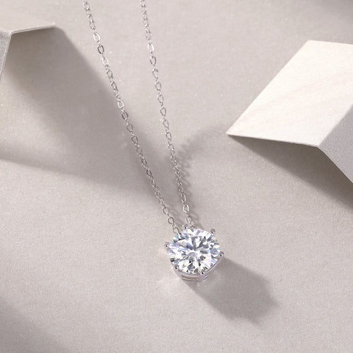 Afternoon Rose - A Fashionable And Light Luxury Jewelry Pendant Necklace Set With Top-quality Moissanite, S925 Silver Plated Platinum