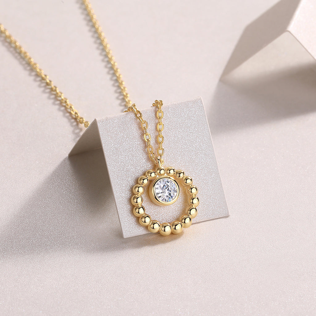 Moon Pearl - A Fashionable And Trendy Necklace Pendant Set With Top-quality Moissanite S925 Silver And Gold-plated. It Can Be Tested With A Diamond Pen